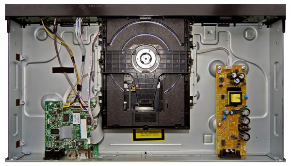 03d_Pioneer_BDP-160_inside.jpg